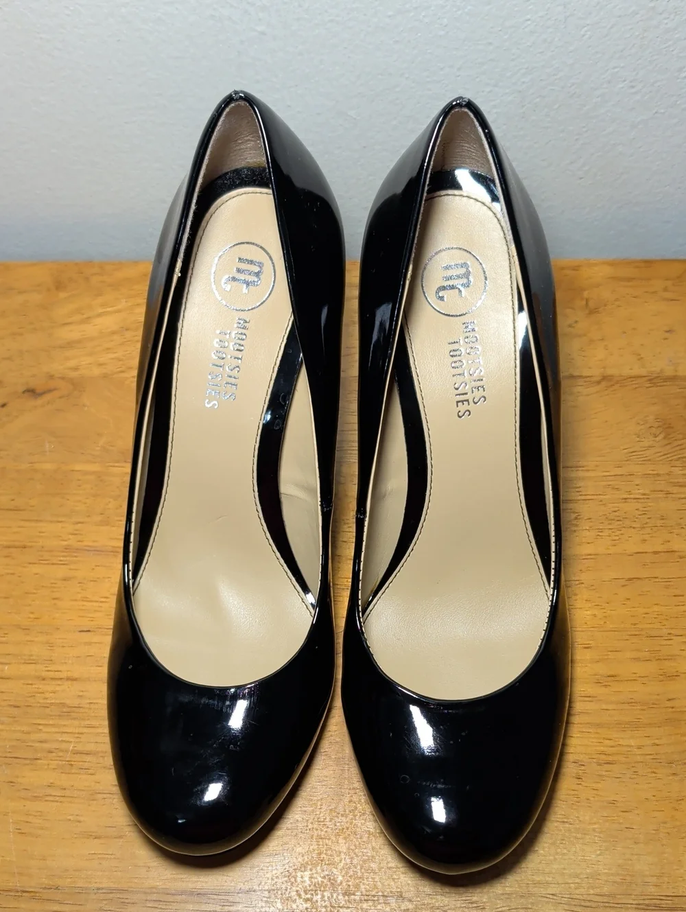 Mootsies Tootsies Moideal Black Classic Pump Heels Round Toe Women's Size 8.5